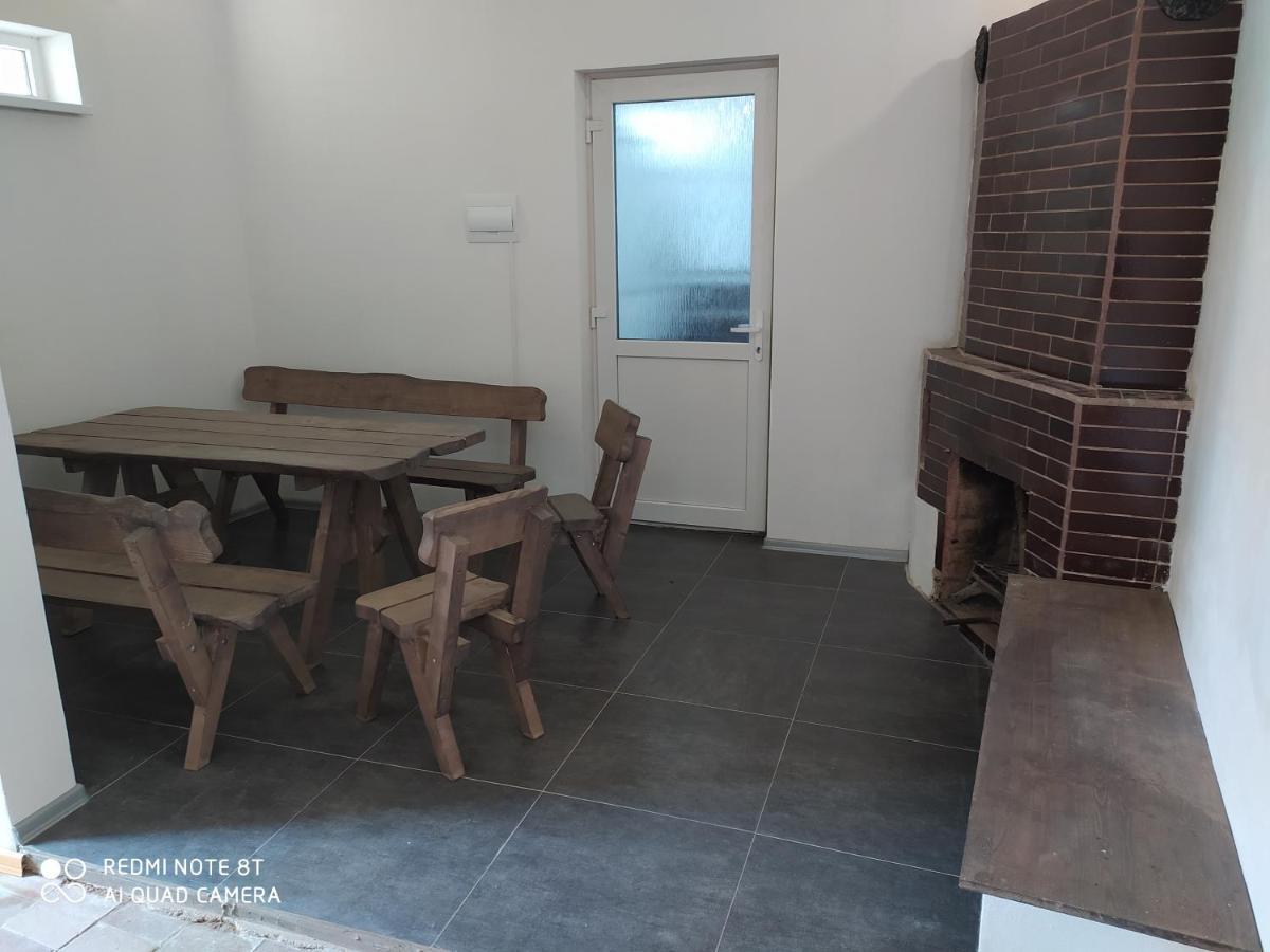 Vila pod Majákem Pritluky Exterior foto